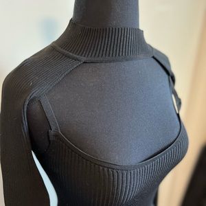 Roma Concept little black dress size medium. Body con. Unique. Long sleeve.